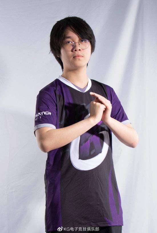 澄迈县罗浮村举办激情四溢的九人排球邀请赛